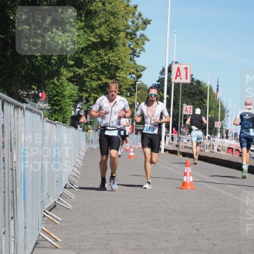 17.08.2025 - KN Förde Triathlon 2025 KatJ http://msf.ph/oto/8592727 17.08.2025 13:38:35 Laufen 419, 460 meine-sportfotos.de