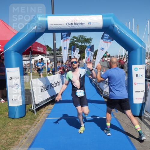 17.08.2025 - KN Förde Triathlon 2025 MichiJ http://msf.ph/oto/8592761 17.08.2025 13:52:40 Laufen 450, 458 meine-sportfotos.de