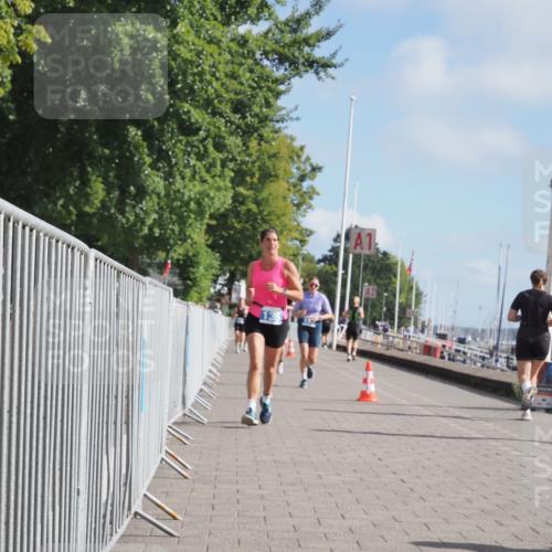 17.08.2025 - KN Förde Triathlon 2025 KatJ http://msf.ph/oto/8592811 17.08.2025 10:20:25 Laufen 106, 110, 135, 192 meine-sportfotos.de