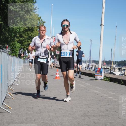 17.08.2025 - KN Förde Triathlon 2025 KatJ http://msf.ph/oto/8592837 17.08.2025 13:38:38 Laufen 415, 419, 460 meine-sportfotos.de
