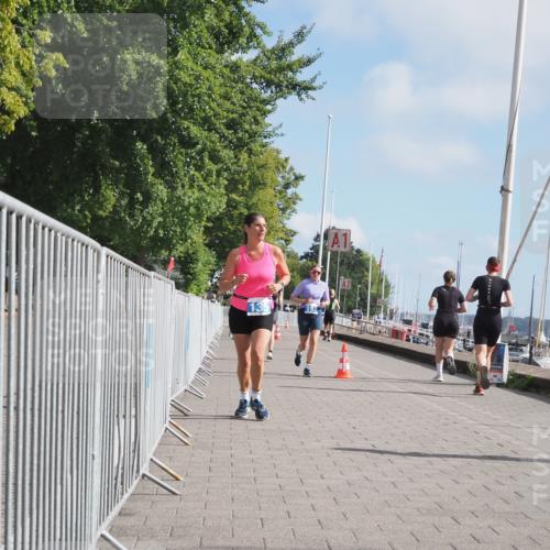 17.08.2025 - KN Förde Triathlon 2025 KatJ http://msf.ph/oto/8592849 17.08.2025 10:20:26 Laufen 106, 110, 135, 192 meine-sportfotos.de