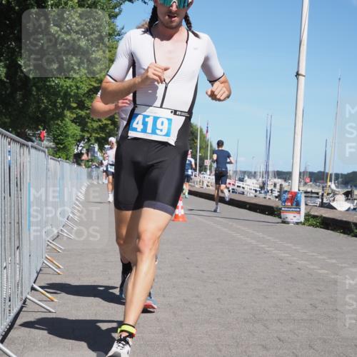 17.08.2025 - KN Förde Triathlon 2025 KatJ http://msf.ph/oto/8592882 17.08.2025 13:38:38 Laufen 415, 419, 460 meine-sportfotos.de