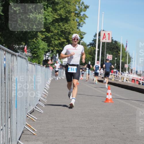 17.08.2025 - KN Förde Triathlon 2025 KatJ http://msf.ph/oto/8592894 17.08.2025 13:38:42 Laufen 415, 460 meine-sportfotos.de