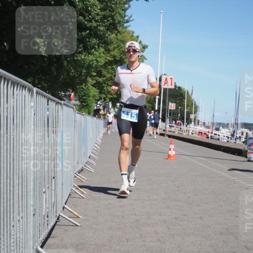 17.08.2025 - KN Förde Triathlon 2025 KatJ http://msf.ph/oto/8592978 17.08.2025 13:38:44 Laufen 415 meine-sportfotos.de