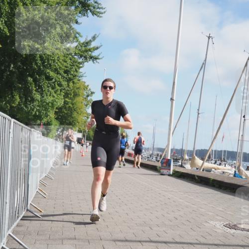 17.08.2025 - KN Förde Triathlon 2025 KatJ http://msf.ph/oto/8592979 17.08.2025 10:20:33 Laufen 106, 139, 185, 192 meine-sportfotos.de