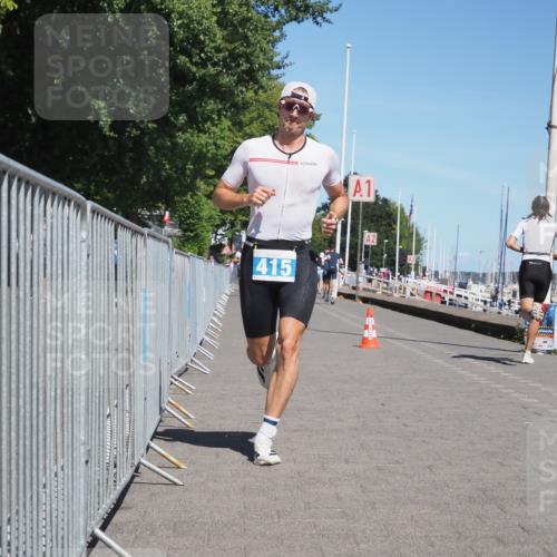 17.08.2025 - KN Förde Triathlon 2025 KatJ http://msf.ph/oto/8593009 17.08.2025 13:38:44 Laufen 415 meine-sportfotos.de