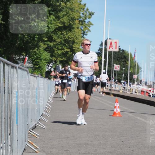 17.08.2025 - KN Förde Triathlon 2025 KatJ http://msf.ph/oto/8593024 17.08.2025 13:38:59 Laufen 544 meine-sportfotos.de