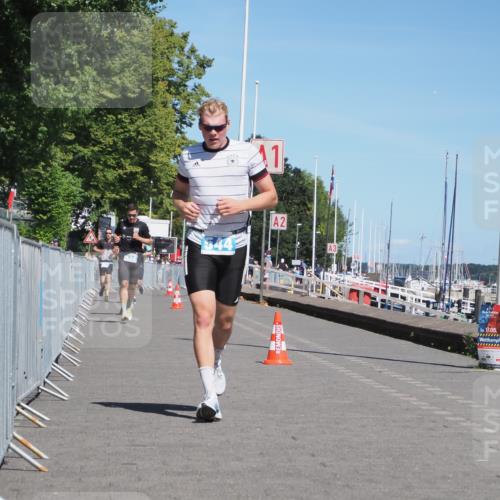 17.08.2025 - KN Förde Triathlon 2025 KatJ http://msf.ph/oto/8593057 17.08.2025 13:39:00 Laufen 434, 446, 544 meine-sportfotos.de