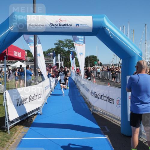 17.08.2025 - KN Förde Triathlon 2025 MichiJ http://msf.ph/oto/8593108 17.08.2025 12:00:13 Laufen 267, 269 meine-sportfotos.de