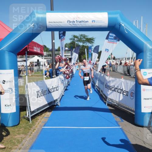 17.08.2025 - KN Förde Triathlon 2025 MichiJ http://msf.ph/oto/8593119 17.08.2025 13:52:59 Laufen 442 meine-sportfotos.de
