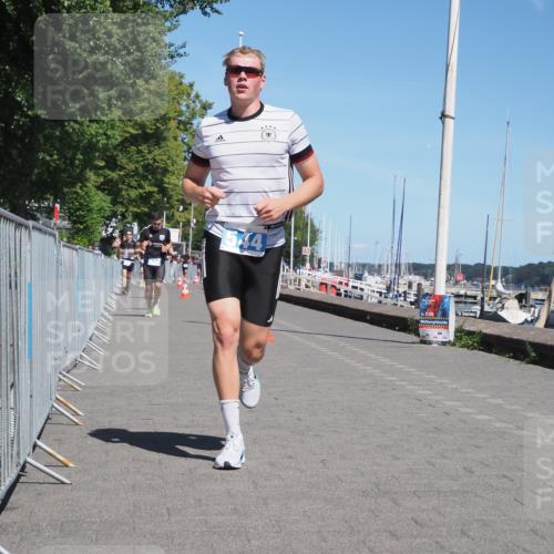 17.08.2025 - KN Förde Triathlon 2025 KatJ http://msf.ph/oto/8593141 17.08.2025 13:39:02 Laufen 434, 446, 544 meine-sportfotos.de