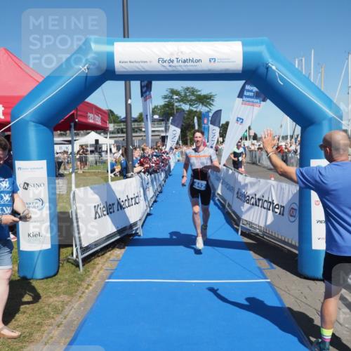 17.08.2025 - KN Förde Triathlon 2025 MichiJ http://msf.ph/oto/8593143 17.08.2025 13:52:59 Laufen 442 meine-sportfotos.de