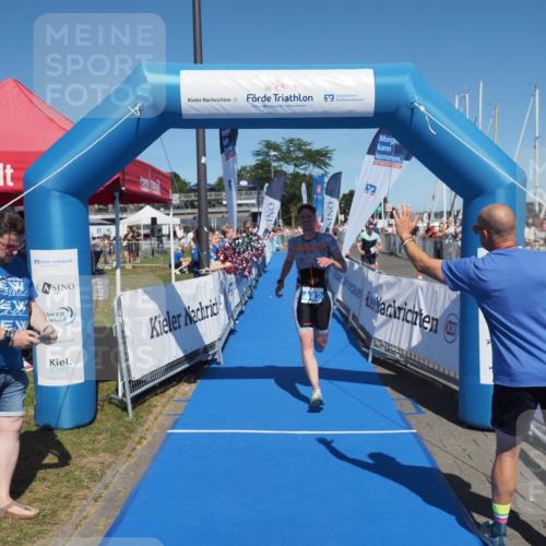 17.08.2025 - KN Förde Triathlon 2025 MichiJ http://msf.ph/oto/8593149 17.08.2025 13:52:59 Laufen 442 meine-sportfotos.de