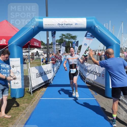 17.08.2025 - KN Förde Triathlon 2025 MichiJ http://msf.ph/oto/8593162 17.08.2025 13:53:00 Laufen 442 meine-sportfotos.de