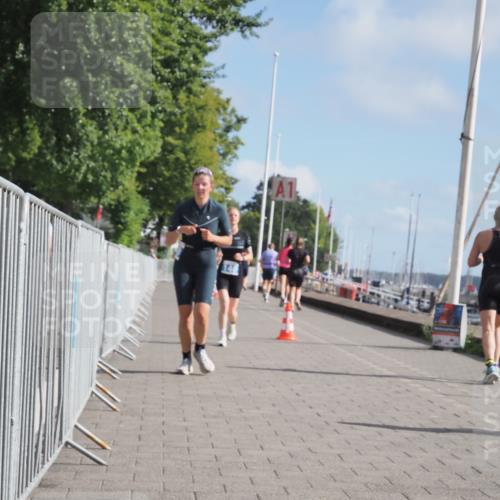 17.08.2025 - KN Förde Triathlon 2025 KatJ http://msf.ph/oto/8593171 17.08.2025 10:20:47 Laufen 140, 157, 158, 240 meine-sportfotos.de