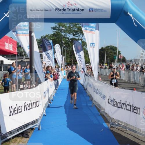 17.08.2025 - KN Förde Triathlon 2025 MichiJ http://msf.ph/oto/8593181 17.08.2025 10:36:37 Laufen 240 meine-sportfotos.de