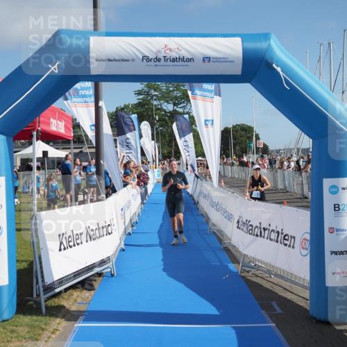 17.08.2025 - KN Förde Triathlon 2025 MichiJ http://msf.ph/oto/8593200 17.08.2025 10:36:37 Laufen 240 meine-sportfotos.de