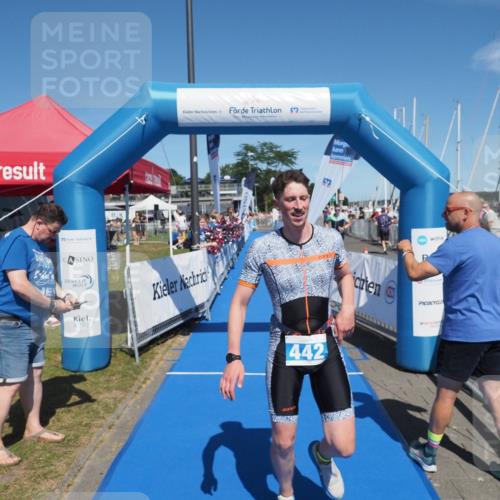 17.08.2025 - KN Förde Triathlon 2025 MichiJ http://msf.ph/oto/8593202 17.08.2025 13:53:00 Laufen 442 meine-sportfotos.de