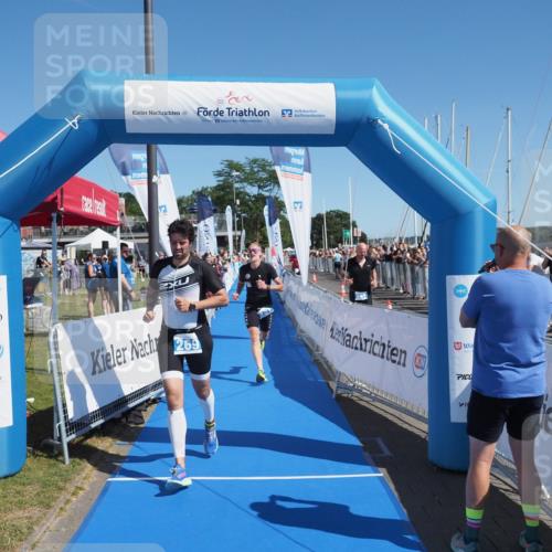 17.08.2025 - KN Förde Triathlon 2025 MichiJ http://msf.ph/oto/8593204 17.08.2025 12:00:15 Laufen 267, 269 meine-sportfotos.de