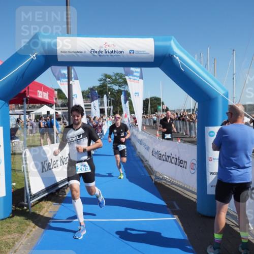 17.08.2025 - KN Förde Triathlon 2025 MichiJ http://msf.ph/oto/8593211 17.08.2025 12:00:15 Laufen 267, 269 meine-sportfotos.de