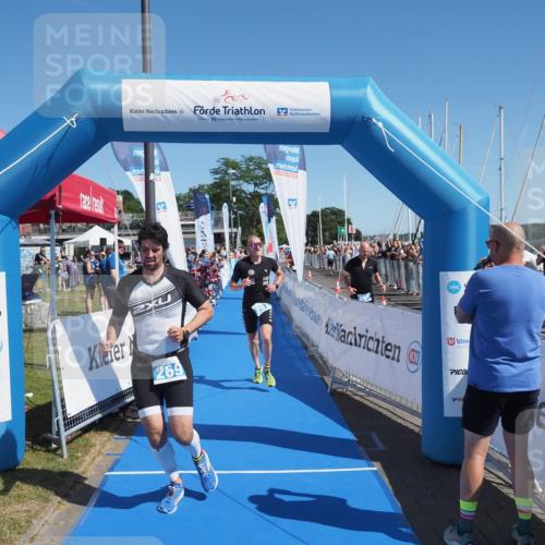 17.08.2025 - KN Förde Triathlon 2025 MichiJ http://msf.ph/oto/8593219 17.08.2025 12:00:15 Laufen 267, 269 meine-sportfotos.de