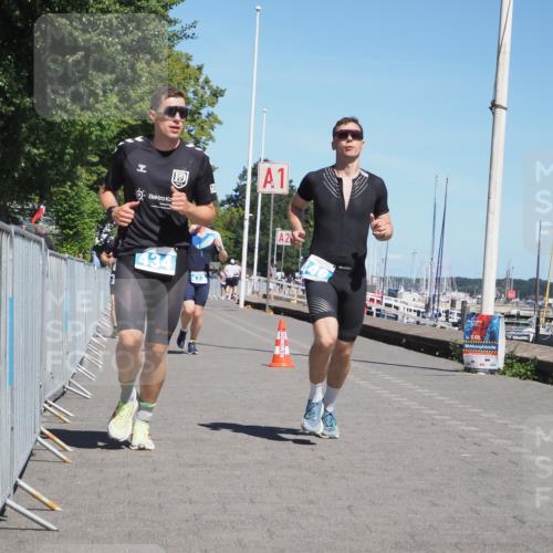 17.08.2025 - KN Förde Triathlon 2025 KatJ http://msf.ph/oto/8593247 17.08.2025 13:39:07 Laufen 423, 434, 446, 473 meine-sportfotos.de