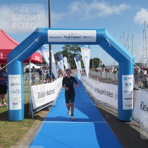 17.08.2025 - KN Förde Triathlon 2025 MichiJ http://msf.ph/oto/8593263 17.08.2025 10:36:39 Laufen 240 meine-sportfotos.de