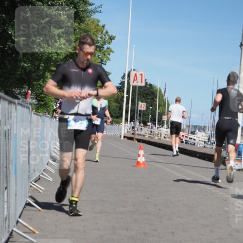 17.08.2025 - KN Förde Triathlon 2025 KatJ http://msf.ph/oto/8593372 17.08.2025 13:39:14 Laufen 423, 450, 473, 541 meine-sportfotos.de