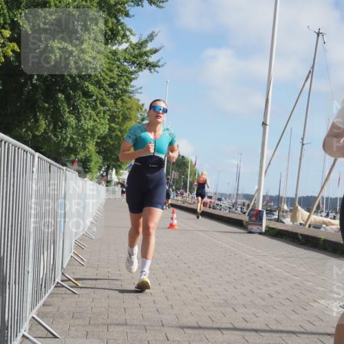 17.08.2025 - KN Förde Triathlon 2025 KatJ http://msf.ph/oto/8593515 17.08.2025 10:21:07 Laufen 179, 220 meine-sportfotos.de