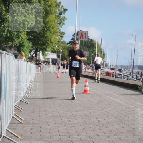 17.08.2025 - KN Förde Triathlon 2025 KatJ http://msf.ph/oto/8593548 17.08.2025 10:21:21 Laufen 168 meine-sportfotos.de