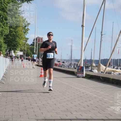 17.08.2025 - KN Förde Triathlon 2025 KatJ http://msf.ph/oto/8593610 17.08.2025 10:21:23 Laufen 168 meine-sportfotos.de