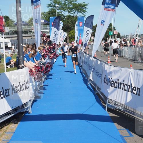 17.08.2025 - KN Förde Triathlon 2025 MichiJ http://msf.ph/oto/8593656 17.08.2025 13:54:06 Laufen 437, 513 meine-sportfotos.de