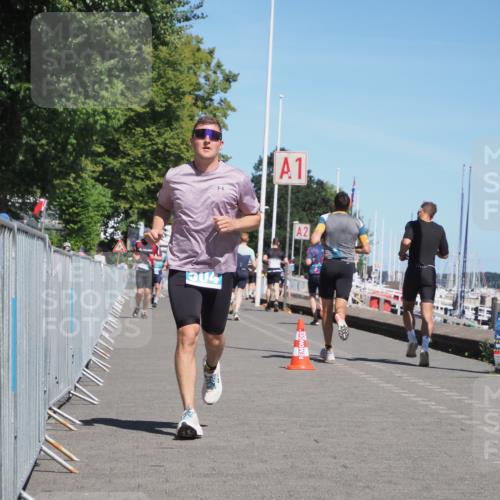 17.08.2025 - KN Förde Triathlon 2025 KatJ http://msf.ph/oto/8593680 17.08.2025 13:39:34 Laufen 504 meine-sportfotos.de