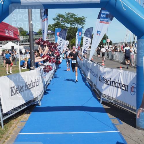 17.08.2025 - KN Förde Triathlon 2025 MichiJ http://msf.ph/oto/8593700 17.08.2025 13:54:07 Laufen 437, 513 meine-sportfotos.de