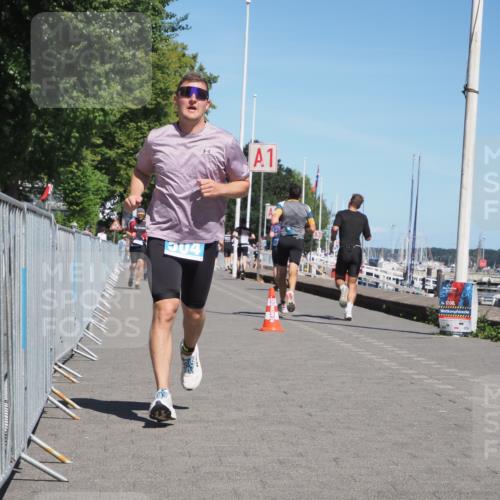 17.08.2025 - KN Förde Triathlon 2025 KatJ http://msf.ph/oto/8593717 17.08.2025 13:39:35 Laufen 504 meine-sportfotos.de