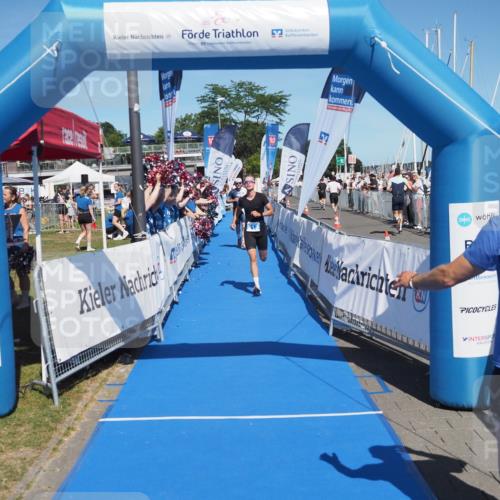 17.08.2025 - KN Förde Triathlon 2025 MichiJ http://msf.ph/oto/8593719 17.08.2025 13:54:07 Laufen 437, 513 meine-sportfotos.de