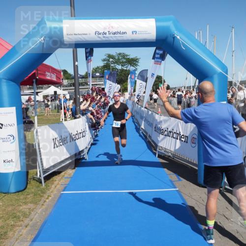 17.08.2025 - KN Förde Triathlon 2025 MichiJ http://msf.ph/oto/8593760 17.08.2025 13:54:08 Laufen 437, 513 meine-sportfotos.de