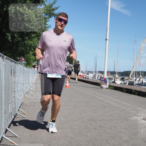 17.08.2025 - KN Förde Triathlon 2025 KatJ http://msf.ph/oto/8593763 17.08.2025 13:39:36 Laufen 504 meine-sportfotos.de