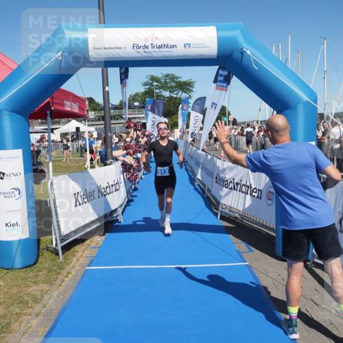 17.08.2025 - KN Förde Triathlon 2025 MichiJ http://msf.ph/oto/8593765 17.08.2025 13:54:08 Laufen 437, 513 meine-sportfotos.de
