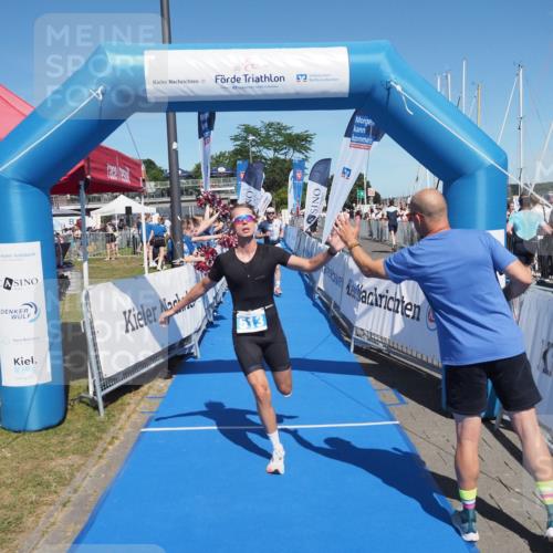 17.08.2025 - KN Förde Triathlon 2025 MichiJ http://msf.ph/oto/8593790 17.08.2025 13:54:09 Laufen 437, 513 meine-sportfotos.de