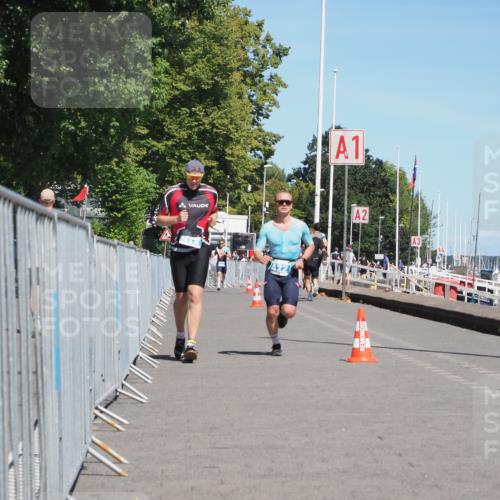17.08.2025 - KN Förde Triathlon 2025 KatJ http://msf.ph/oto/8593802 17.08.2025 13:39:42 Laufen 412, 422 meine-sportfotos.de