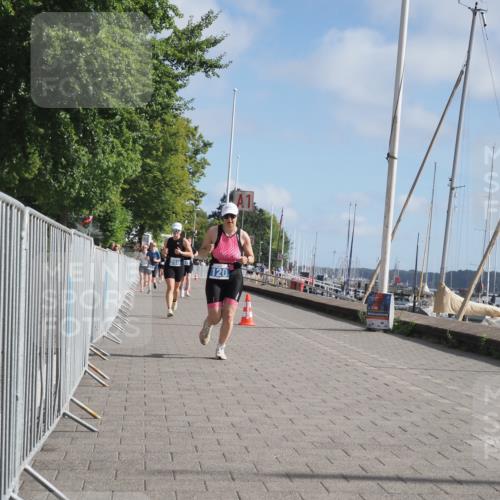 17.08.2025 - KN Förde Triathlon 2025 KatJ http://msf.ph/oto/8593806 17.08.2025 10:21:52 Laufen 120, 195, 250 meine-sportfotos.de