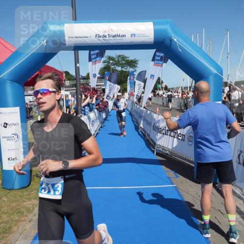 17.08.2025 - KN Förde Triathlon 2025 MichiJ http://msf.ph/oto/8593824 17.08.2025 13:54:09 Laufen 437, 513 meine-sportfotos.de