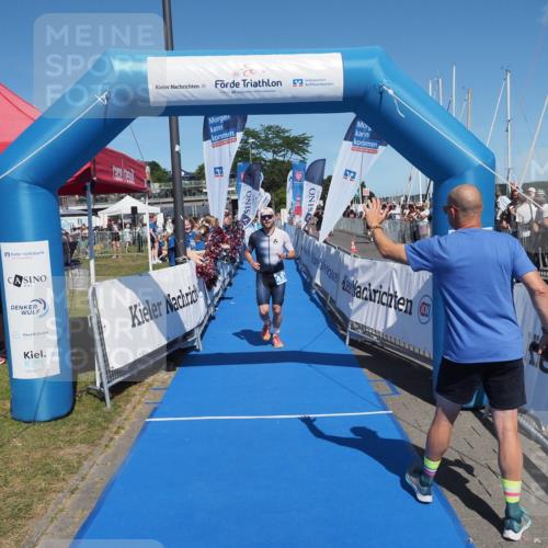 17.08.2025 - KN Förde Triathlon 2025 MichiJ http://msf.ph/oto/8593857 17.08.2025 13:54:10 Laufen 437, 513 meine-sportfotos.de