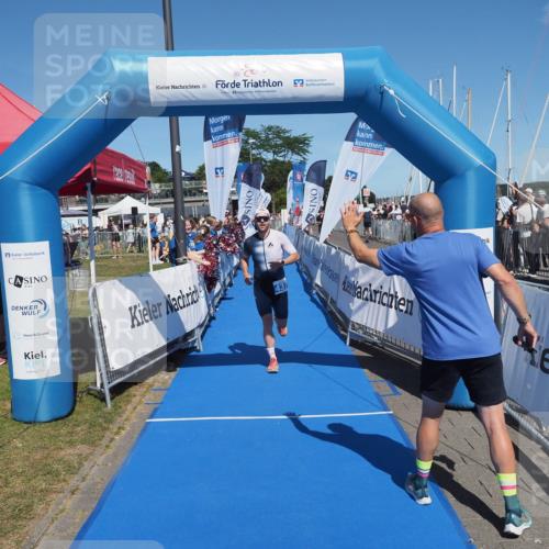 17.08.2025 - KN Förde Triathlon 2025 MichiJ http://msf.ph/oto/8593870 17.08.2025 13:54:10 Laufen 437, 513 meine-sportfotos.de
