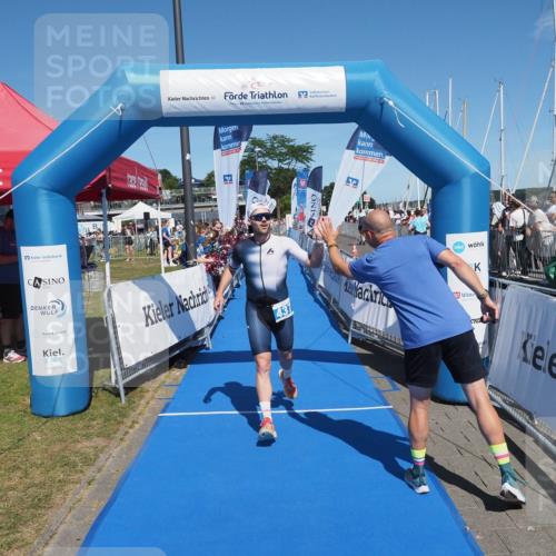 17.08.2025 - KN Förde Triathlon 2025 MichiJ http://msf.ph/oto/8593903 17.08.2025 13:54:11 Laufen 437, 513 meine-sportfotos.de