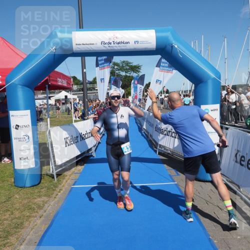 17.08.2025 - KN Förde Triathlon 2025 MichiJ http://msf.ph/oto/8593914 17.08.2025 13:54:11 Laufen 437, 513 meine-sportfotos.de