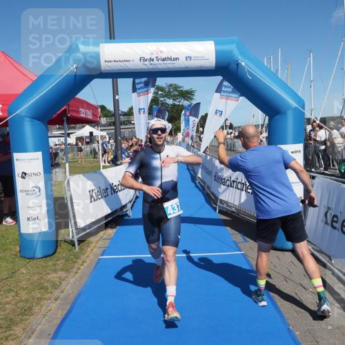 17.08.2025 - KN Förde Triathlon 2025 MichiJ http://msf.ph/oto/8593919 17.08.2025 13:54:11 Laufen 437, 513 meine-sportfotos.de