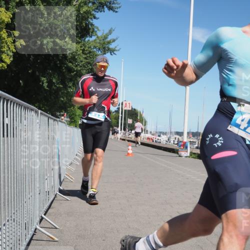 17.08.2025 - KN Förde Triathlon 2025 KatJ http://msf.ph/oto/8593937 17.08.2025 13:39:48 Laufen 412, 422 meine-sportfotos.de