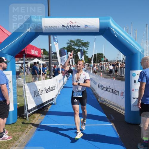 17.08.2025 - KN Förde Triathlon 2025 MichiJ http://msf.ph/oto/8594011 17.08.2025 12:01:18 Laufen 275, 287 meine-sportfotos.de
